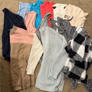 Women’s top Lot